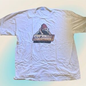 XLarge t shirt with logo